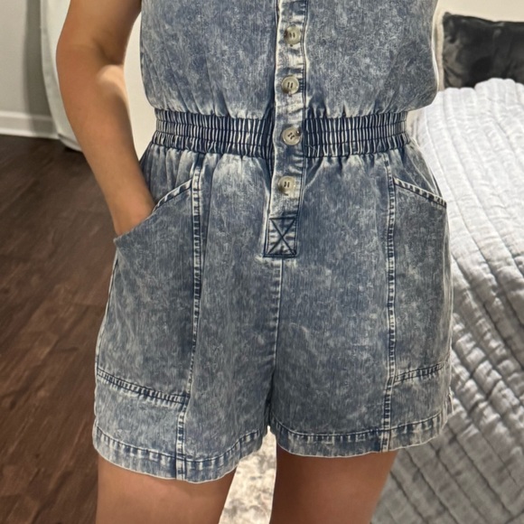 Cute Girly Flare Sleeves Blue Denim Pull Up Stretch Romper - Picture 7 of 11